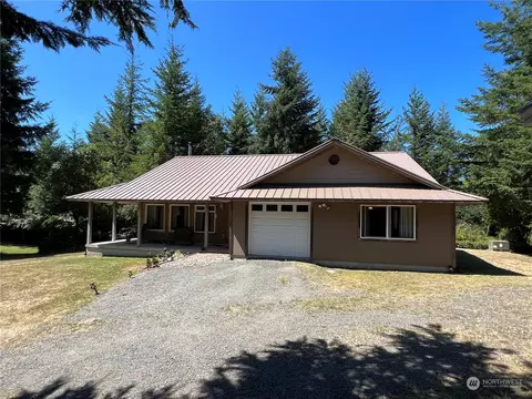 345 Blueberry Hill Dr, Quilcene, WA 98376