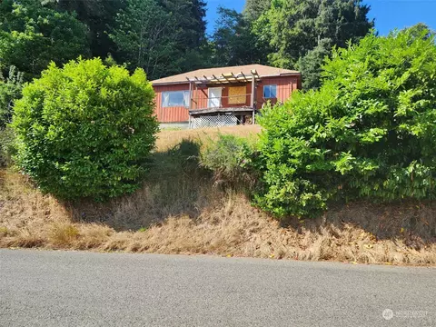 201 Pioneer Blvd, Aberdeen, WA 98520