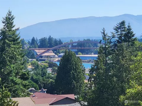 296 Nisqually Pl, La Conner, WA 98257