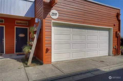 2357 Yakima Ct, Tacoma, WA 98405