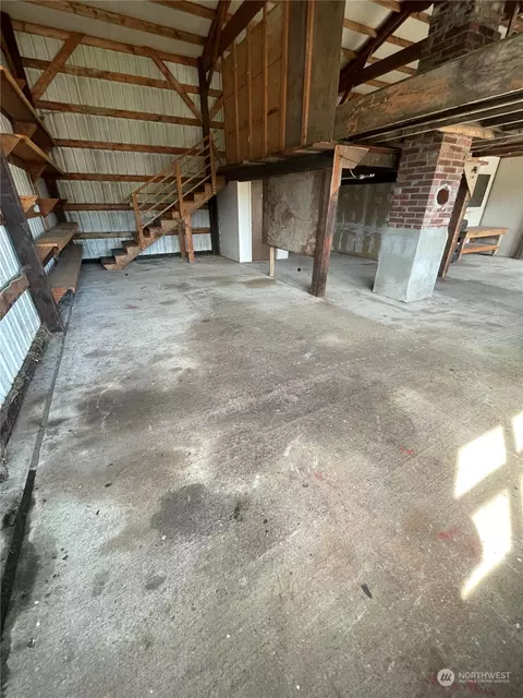 714 E Fir St, Sequim, WA 98382 photo 2