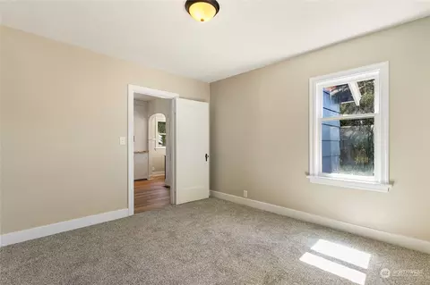 208 E Section St, Mount Vernon, WA 98273 photo 15