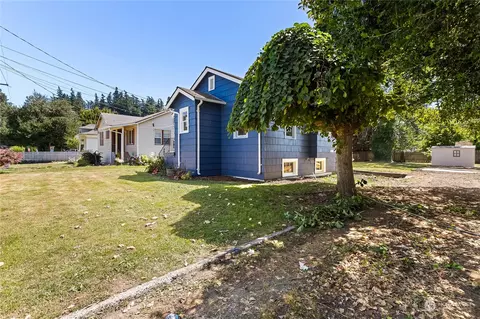 208 E Section St, Mount Vernon, WA 98273 photo 3