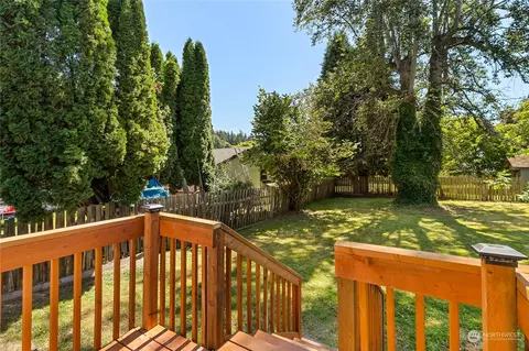208 E Section St, Mount Vernon, WA 98273 photo 25