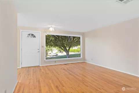 19032 103rd Ave NE, Bothell, WA 98011 photo 10