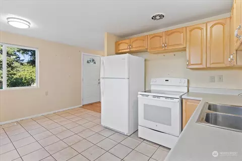 19032 103rd Ave NE, Bothell, WA 98011 photo 18