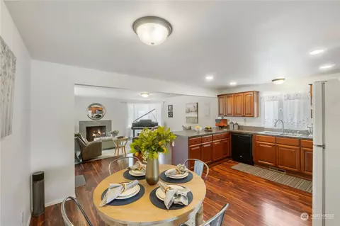 17021 B St E, Spanaway, WA 98387 photo 6