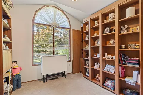 10828 NE 182nd Ct, Bothell, WA 98011 photo 20