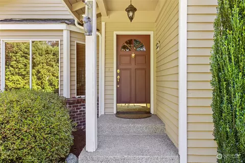 10828 NE 182nd Ct, Bothell, WA 98011 photo 3
