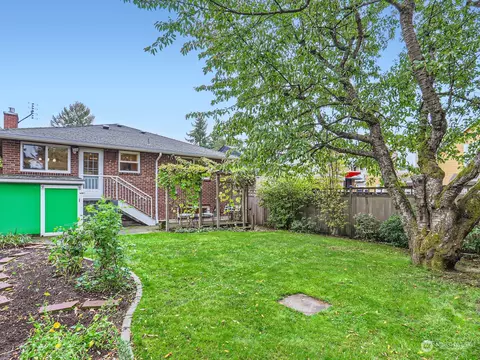 6543 25th Ave NE, Seattle, WA 98115