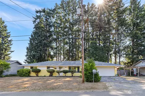 2312 Larch St SE, Lacey, WA 98503