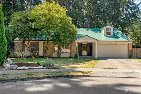 11723 NE 142nd St, Kirkland, WA 98034
