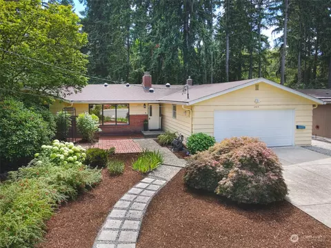 12615 NE 2nd St, Bellevue, WA 98005