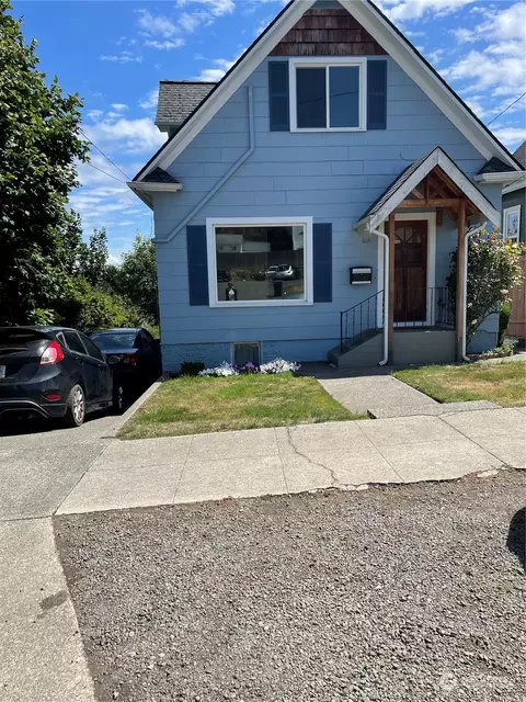 814 Chester Ave, Bremerton, WA 98337