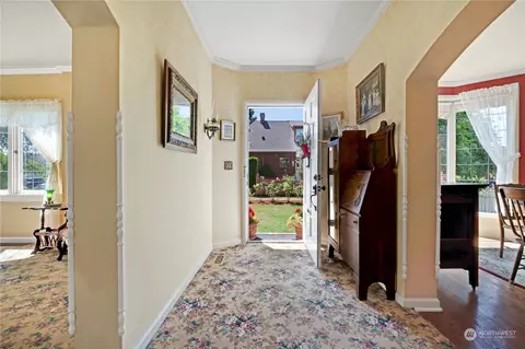 1812 Rucker Ave, Everett, WA 98201 photo 6