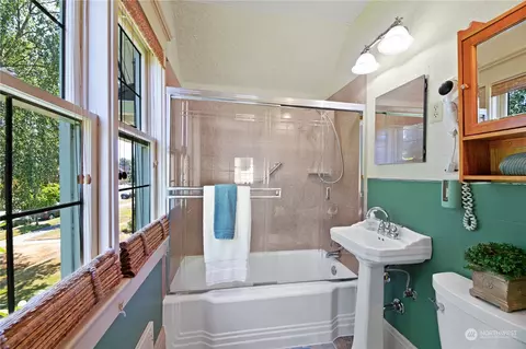 1812 Rucker Ave, Everett, WA 98201 photo 19