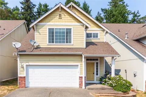 3034 NE Yale Way, Bremerton, WA 98311