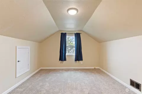 2124 E 21st St, Bremerton, WA 98310 photo 28