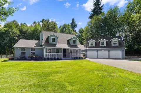 8520 180th St SE, Clearview, WA 98296
