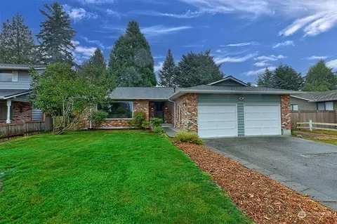 18709 48th Ave W, Lynnwood, WA 98037