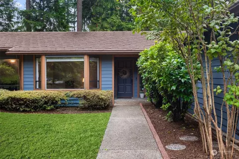 11 170th Pl SE, Bothell, WA 98012 photo 2