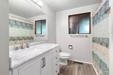 11 170th Pl SE, Bothell, WA 98012 photo 13