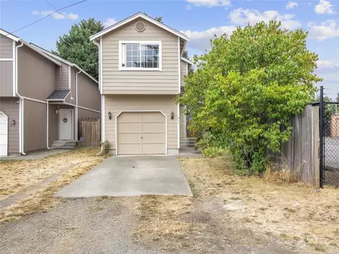617 Lafayette St S, Tacoma, WA 98444