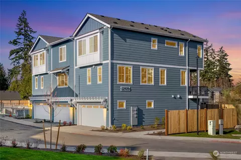 8123 229th Pl SW #21B, Edmonds, WA 98026