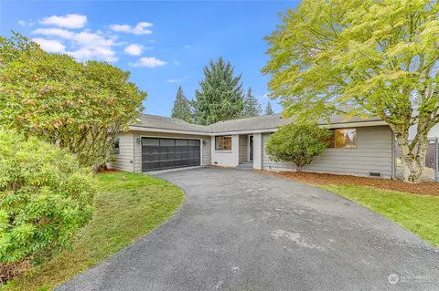 8708 4th Pl SE, Everett, WA 98208