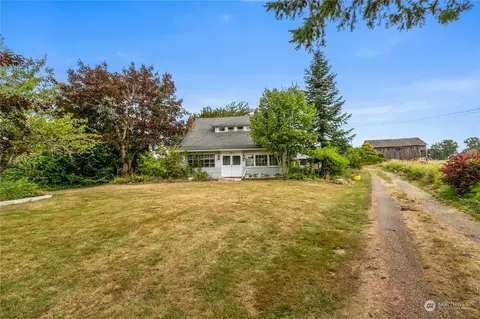 304 E Laurel Rd, Bellingham, WA 98226