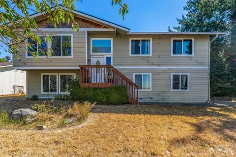 1923 64th Ave NE, Tacoma, WA 98422