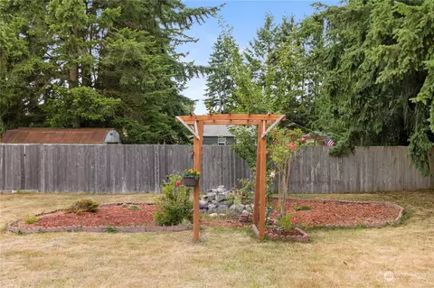 621 Pecks Dr, Everett, WA 98203 photo 32