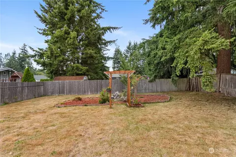 621 Pecks Dr, Everett, WA 98203 photo 31