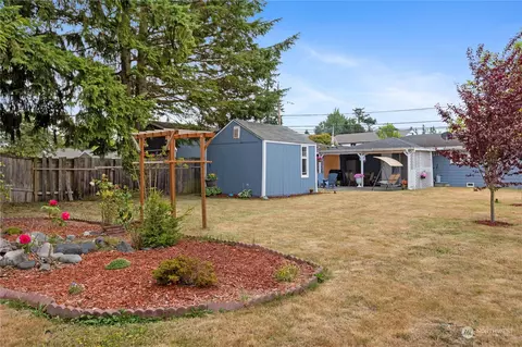 621 Pecks Dr, Everett, WA 98203 photo 34