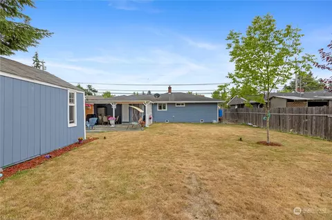 621 Pecks Dr, Everett, WA 98203 photo 35
