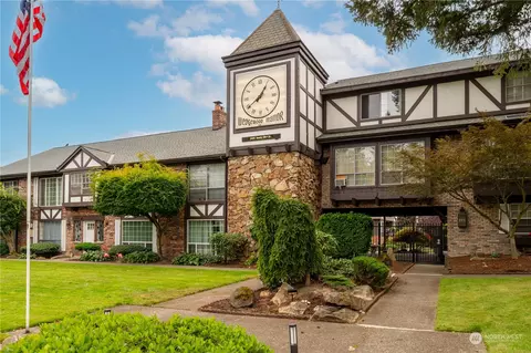 3425 S 176th St #107, Seatac, WA 98188