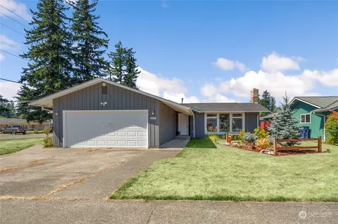 9208 47th Dr NE, Marysville, WA 98270