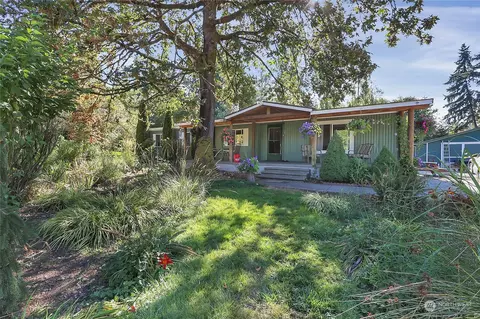 36122 1st Ave S, Roy, WA 98580
