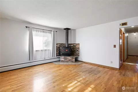1052 Elm St, Othello, WA 99344 photo 7