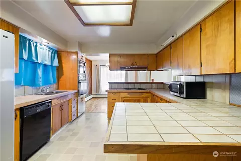 1052 Elm St, Othello, WA 99344 photo 9