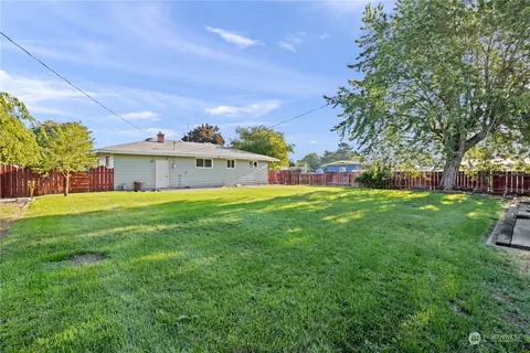 1052 Elm St, Othello, WA 99344 photo 24