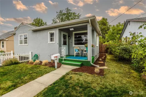 1027 University St, Walla Walla, WA 99362
