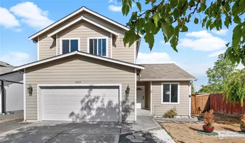 9985 Greenleaf Loop SE, Yelm, WA 98597