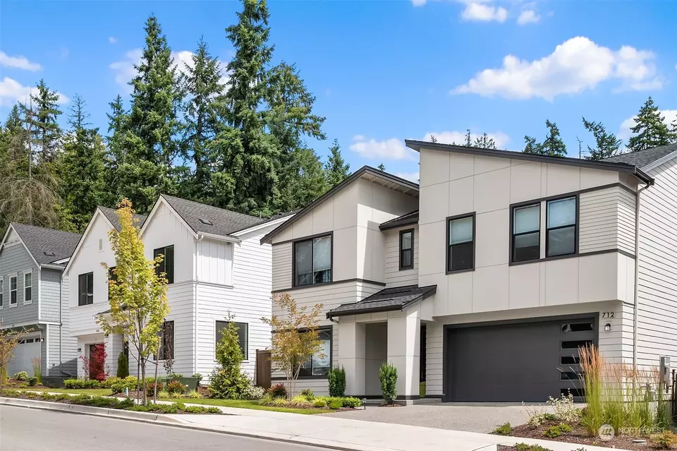  621 216th Pl SE, Sammamish, WA 98074 photo 4