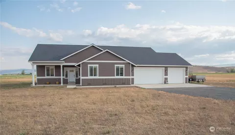 570 Green Canyon Ln, Ellensburg, WA 98926