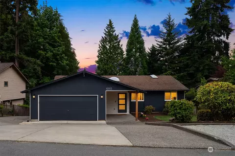 10513 NE 190th St, Bothell, WA 98011