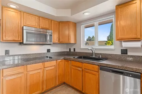 920 90th St SW, Everett, WA 98204 photo 9