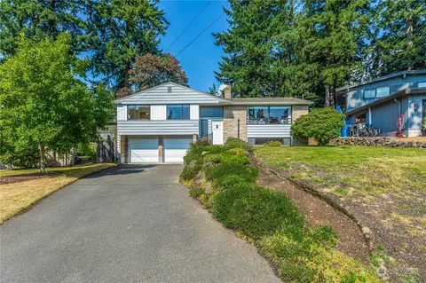 201 NW 196th Pl, Shoreline, WA 98177