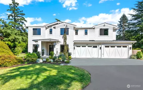 4280 Shoreclub Dr, Mercer Island, WA 98040