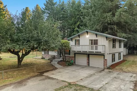 1427 88th Ave SW, Olympia, WA 98512